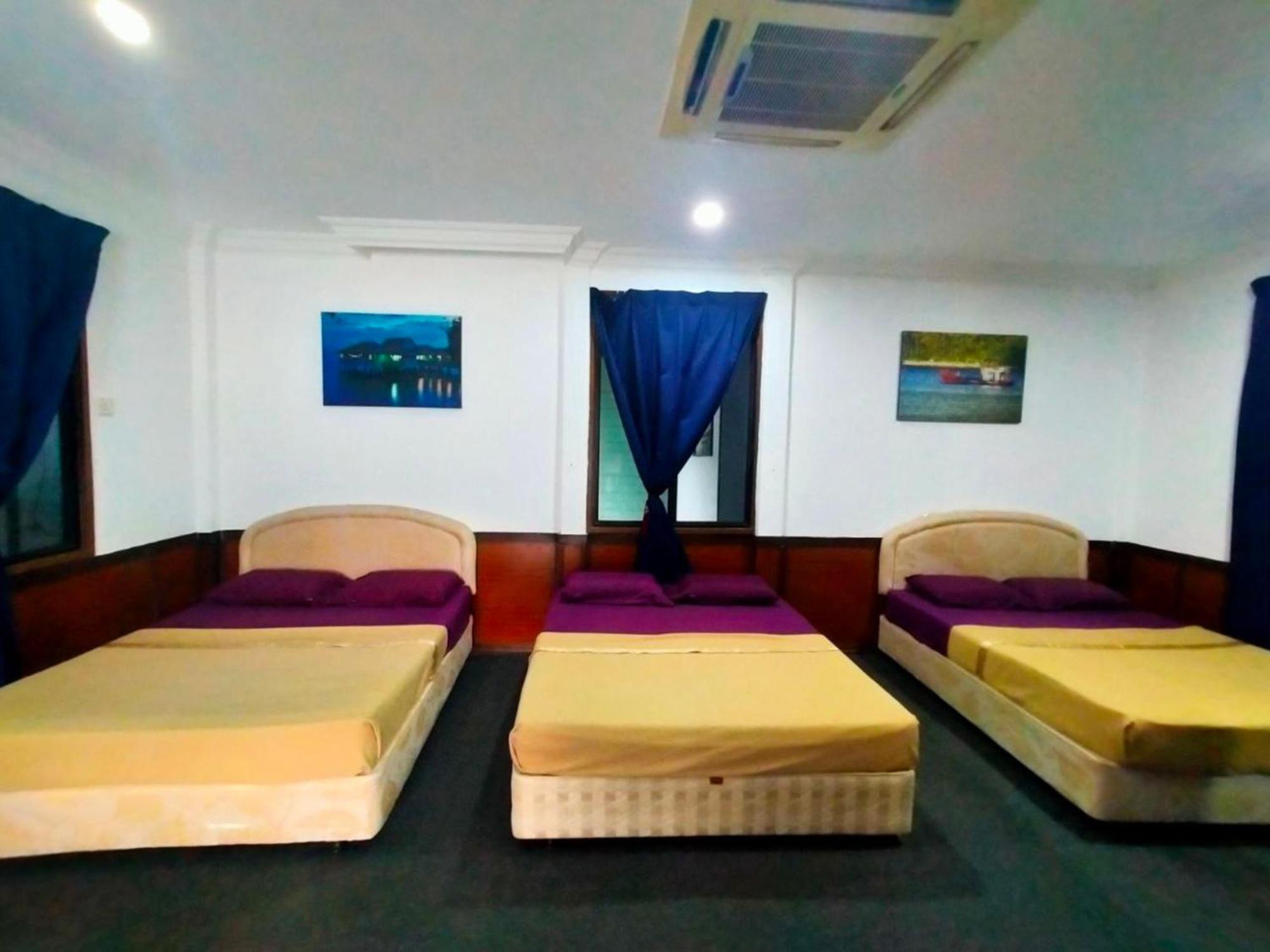 Capital O 91118 Chalet Seri Idaman Bayan Lepas Exterior foto